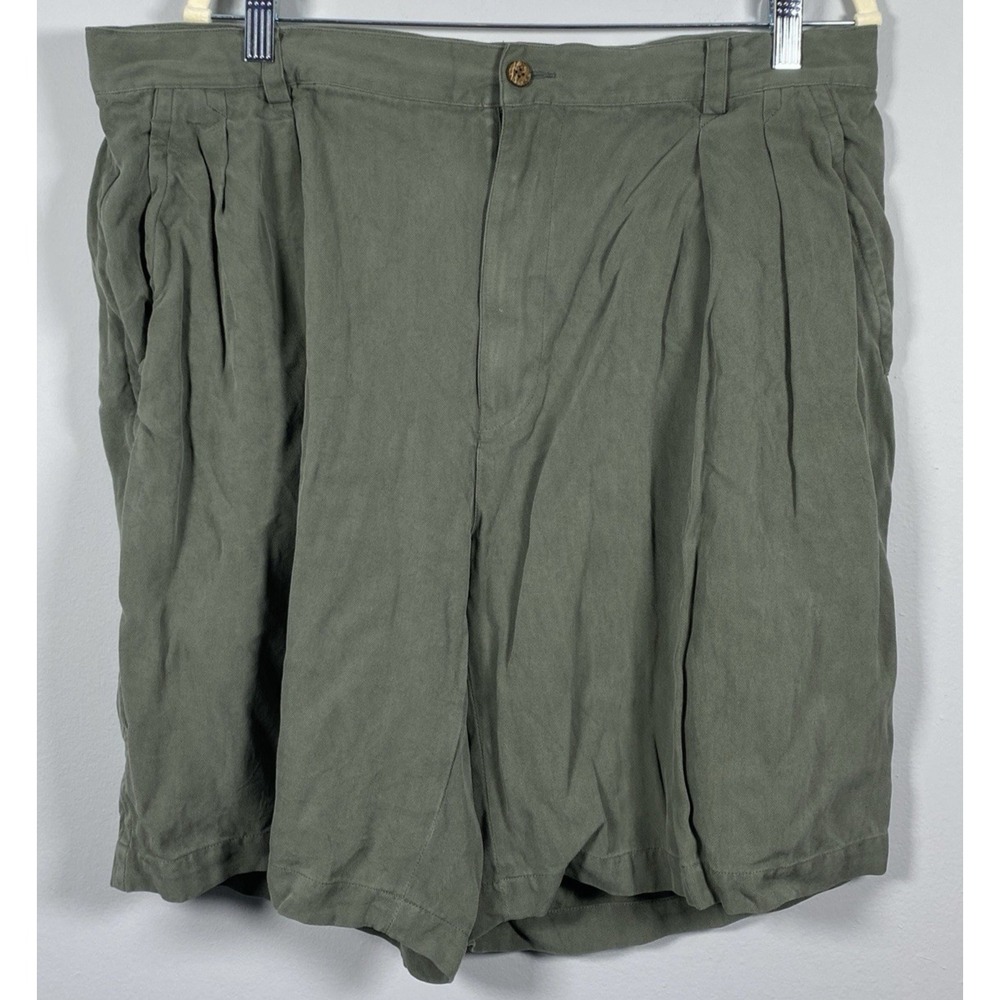 Vintage‎ Tommy Bahama Shorts Men's 38 Olive Green 100% Silk Pleated Coastal